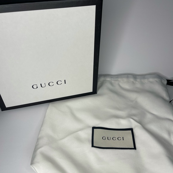 Gucci box and dust bag - Picture 2 of 2